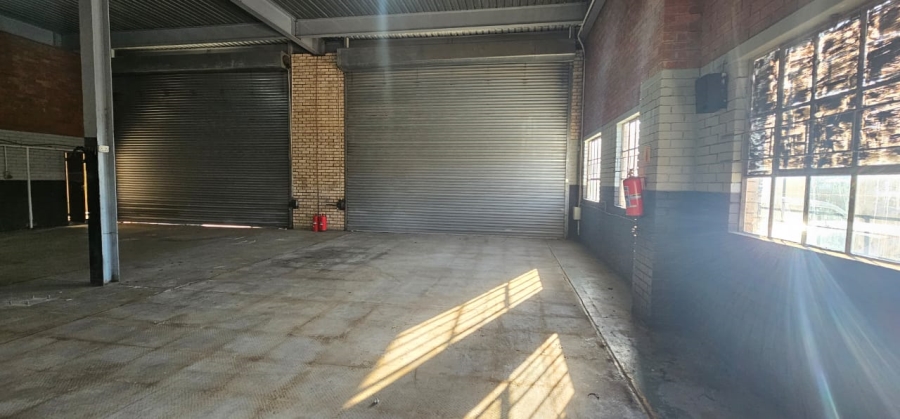 To Let commercial Property for Rent in Beacon Bay Eastern Cape